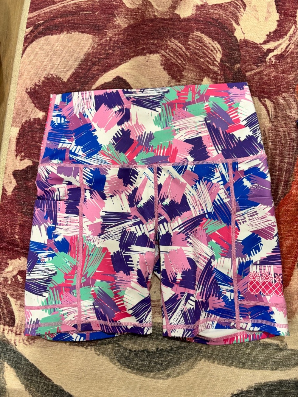 TRES PINAS SHORTS SIZE SMALL